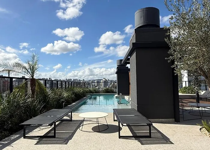 With Swimming Pool, Fitness Center And Coworking Porto Alegre
